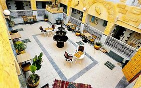 Hotel Paris